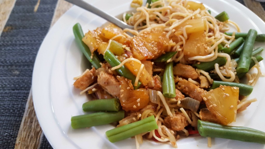 Weekmenu 2: plaatpizza, mihoen en broodje&nbsp;vega